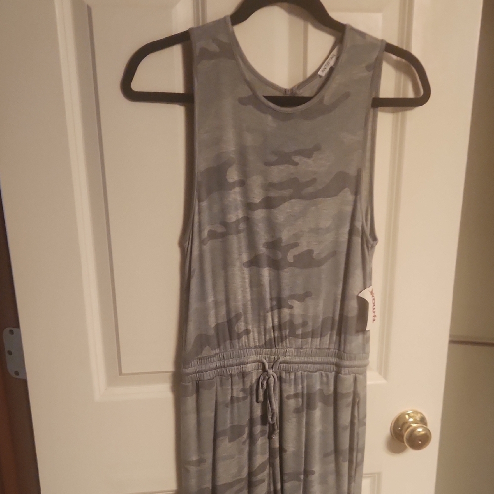 Camouflage Sleeveless Jumpsuit